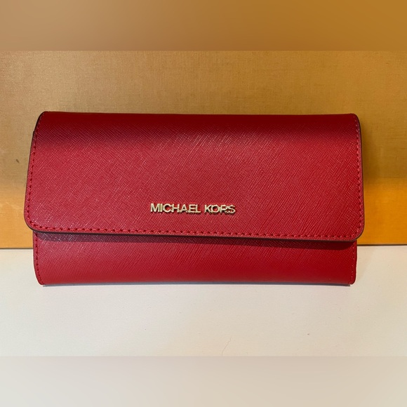 Bundle: Kate Spade & Michael Kors Long wallet - Picture 2 of 14